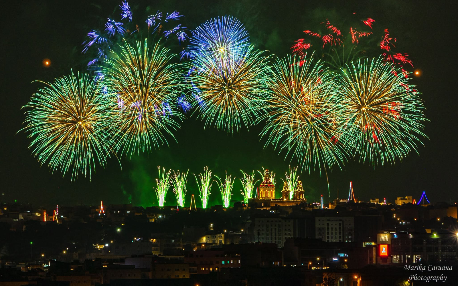 Marika Caruana Captures Stunning Fireworks Photo During St Andrew’s Feast In Luqa